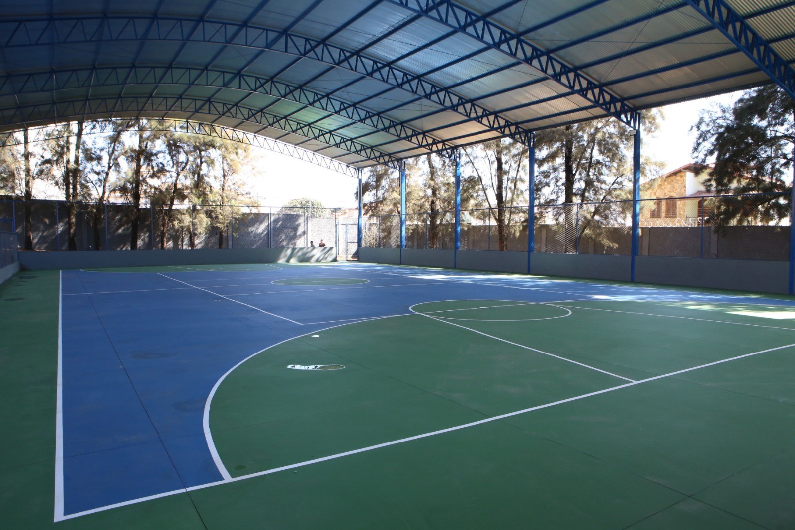 Prefeitura inaugura novas quadras poliesportivas em três escolas de ...